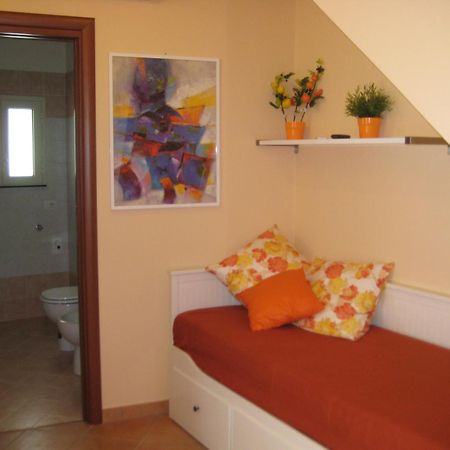 Gaia Holidays Apartments 체팔루 객실 사진