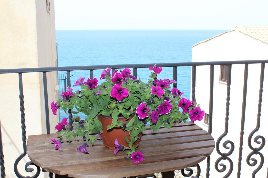 Gaia Holidays Apartments 체팔루 외부 사진