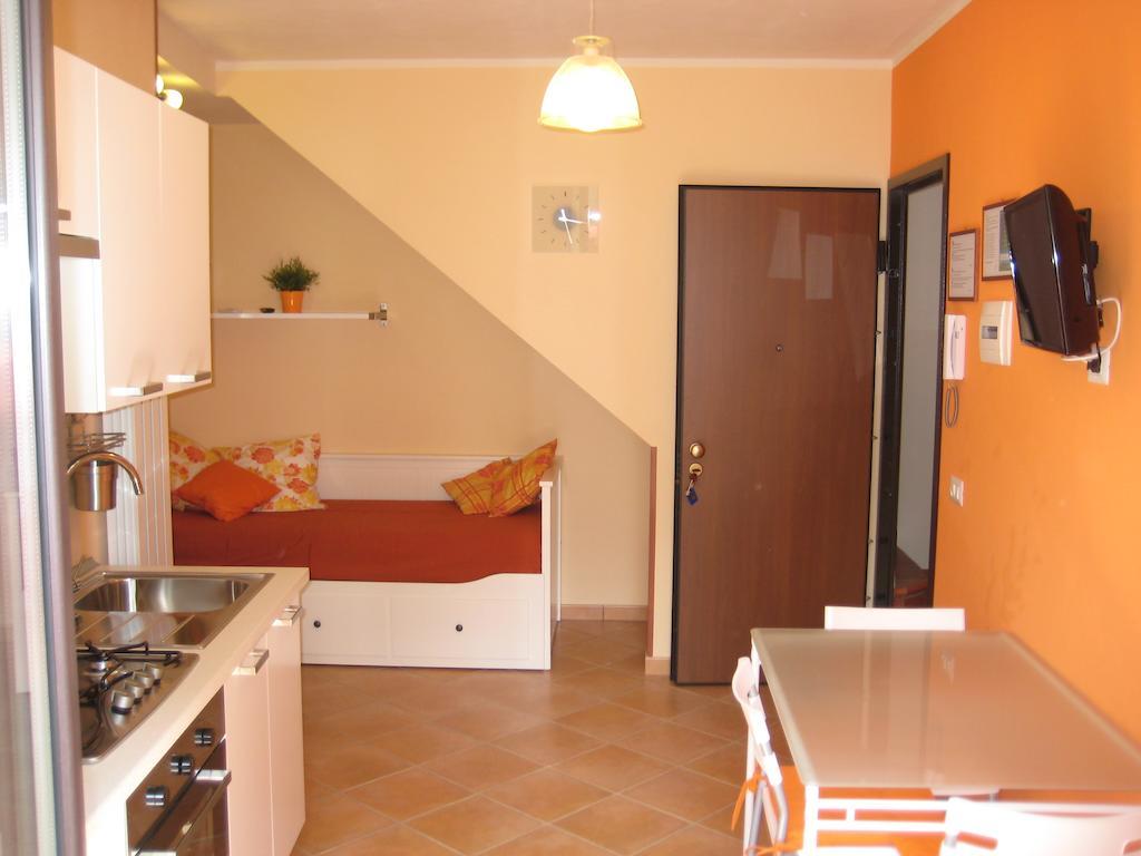 Gaia Holidays Apartments 체팔루 객실 사진