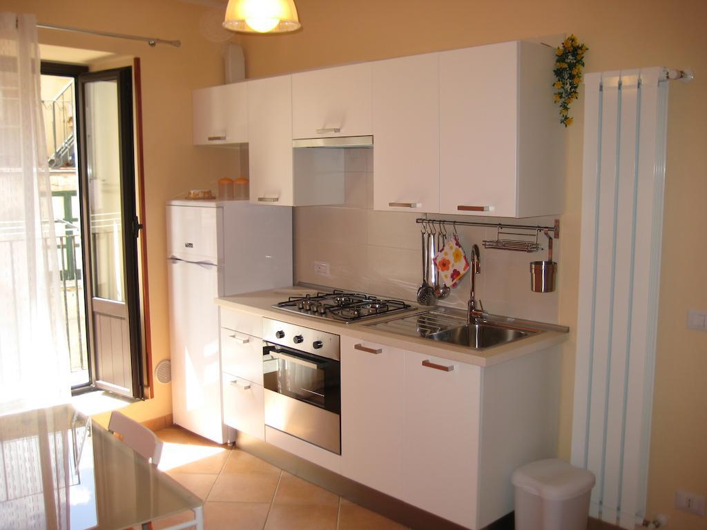 Gaia Holidays Apartments 체팔루 객실 사진
